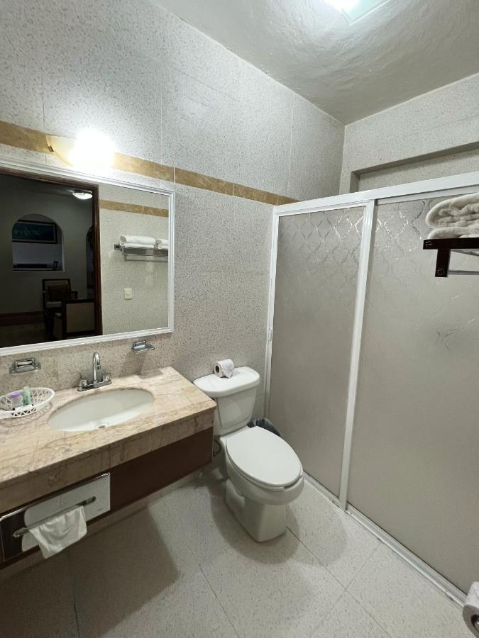 Hotel Handall Cancún Buitenkant foto