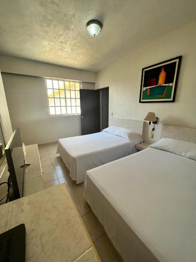 Hotel Handall Cancún Buitenkant foto